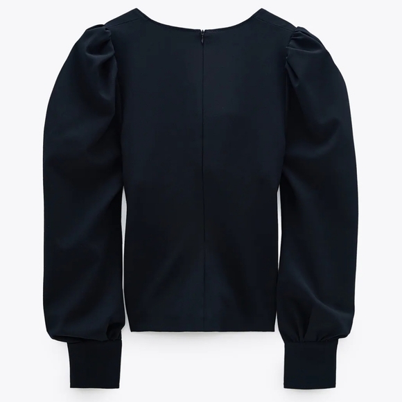 ZARA| VOLUMINOUS SLEEVE TOP - Picture 3 of 8